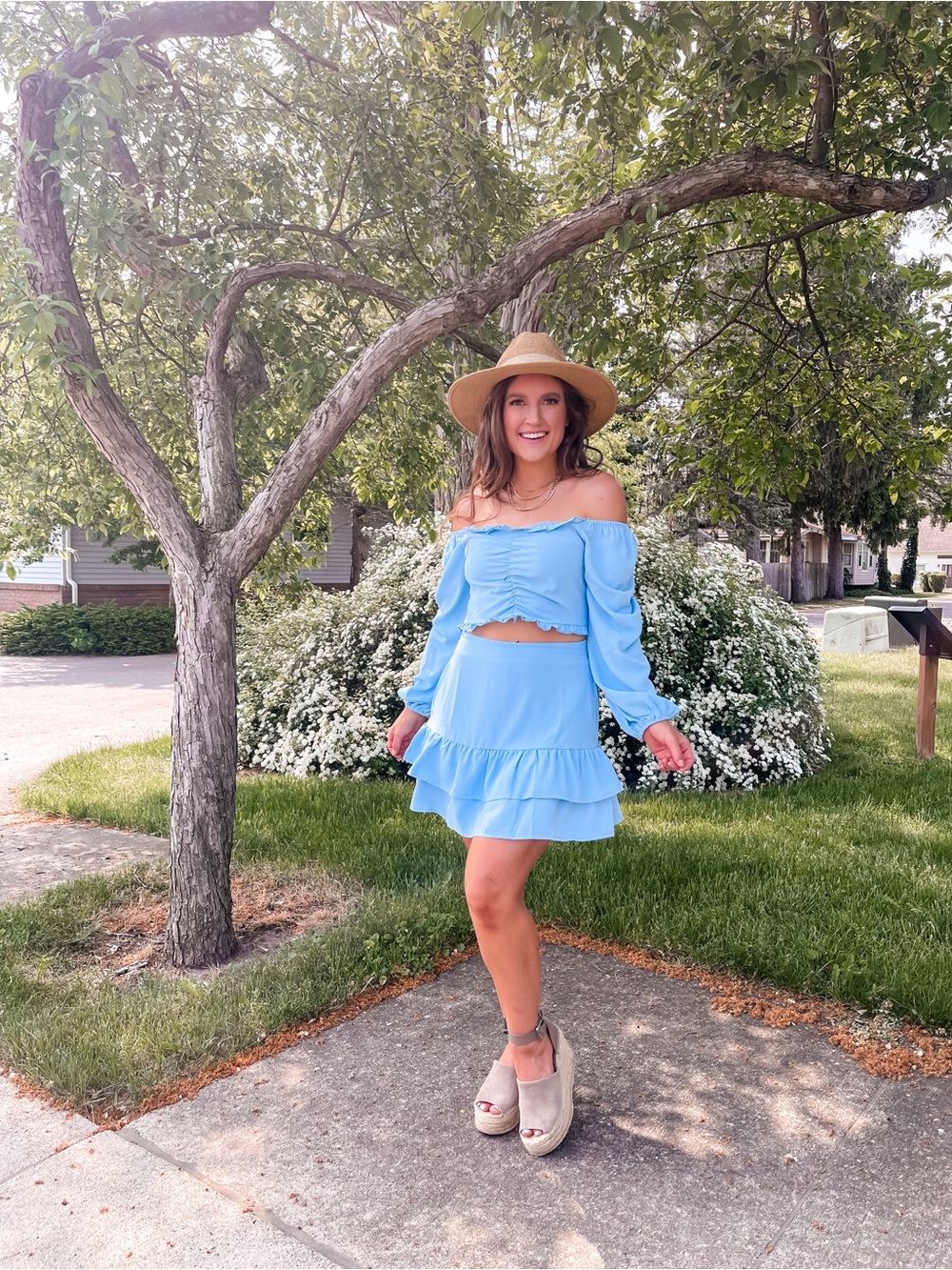 Light Blue Ruffle Matching Set - Picture 3 of 8